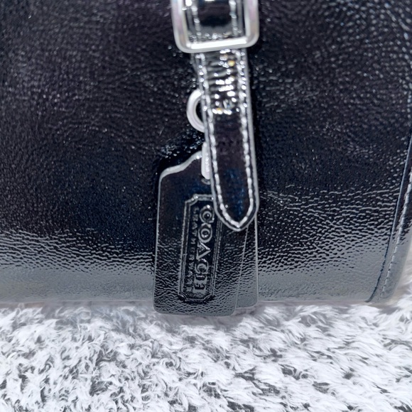 Coach Swing Zip Bag - Picture 7 of 8